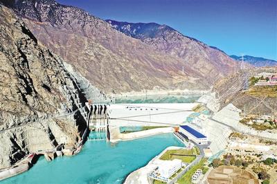 建行西藏區(qū)分行: 綠色金融引領高原新風尚